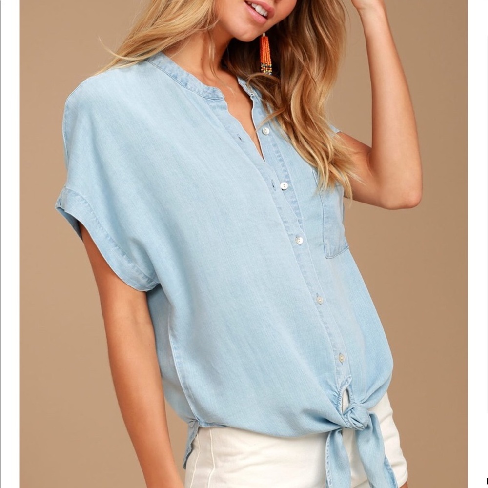 MY SWEET LOVE LIGHT BLUE CHAMBRAY TOP